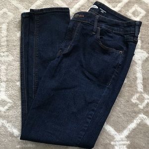 🌿 10/1 Old Navy Super Skinny Jeans
